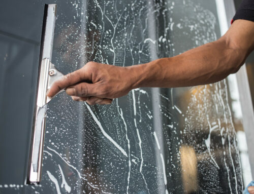 A Complete Guide to Commercial Window Washing: What You Need to Know