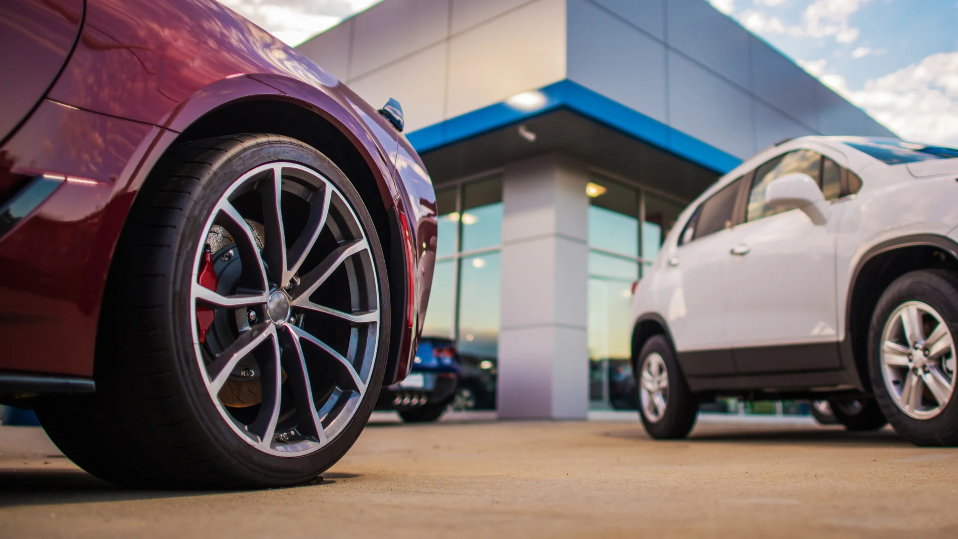 car dealership cleaning services